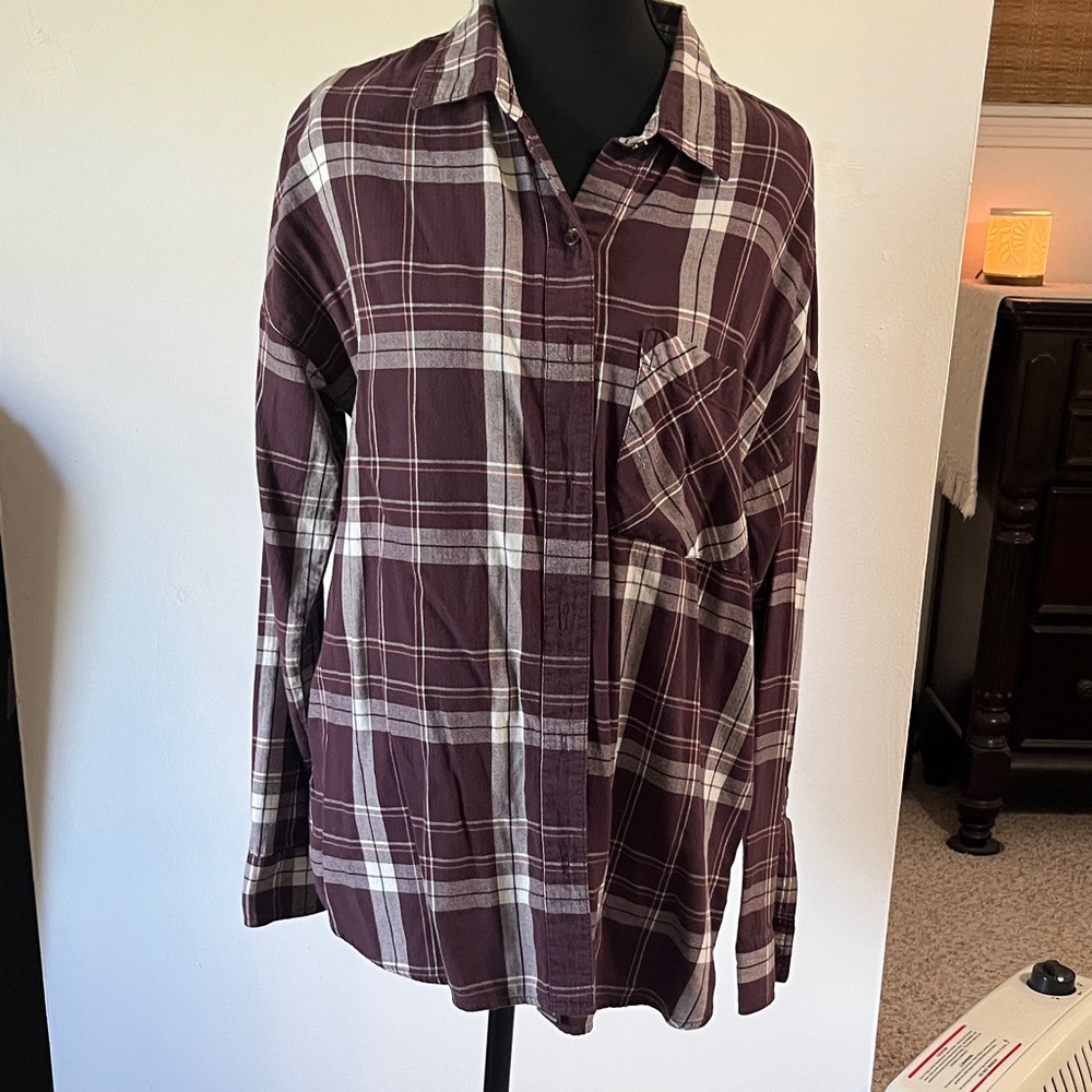 Old Navy Men's Burgundy Plaid Button Down Shirt